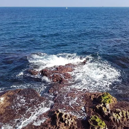 Le Tre Rose Mare